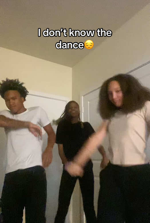 @LariahDeanne
