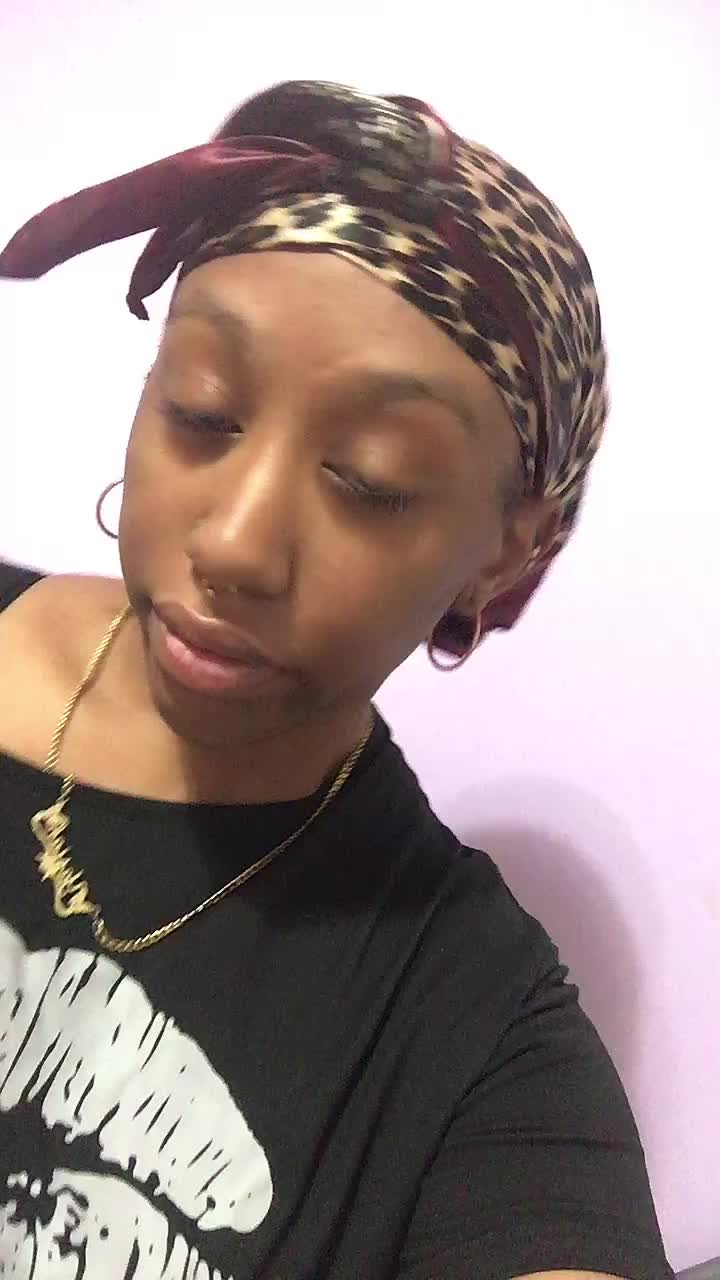 @yasiah