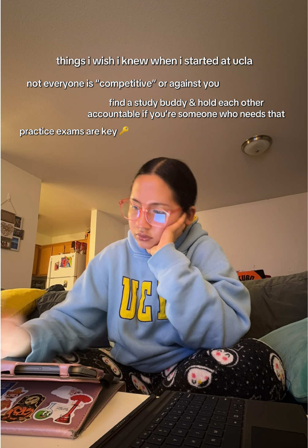 @ashley 🧸 | premed 🩺