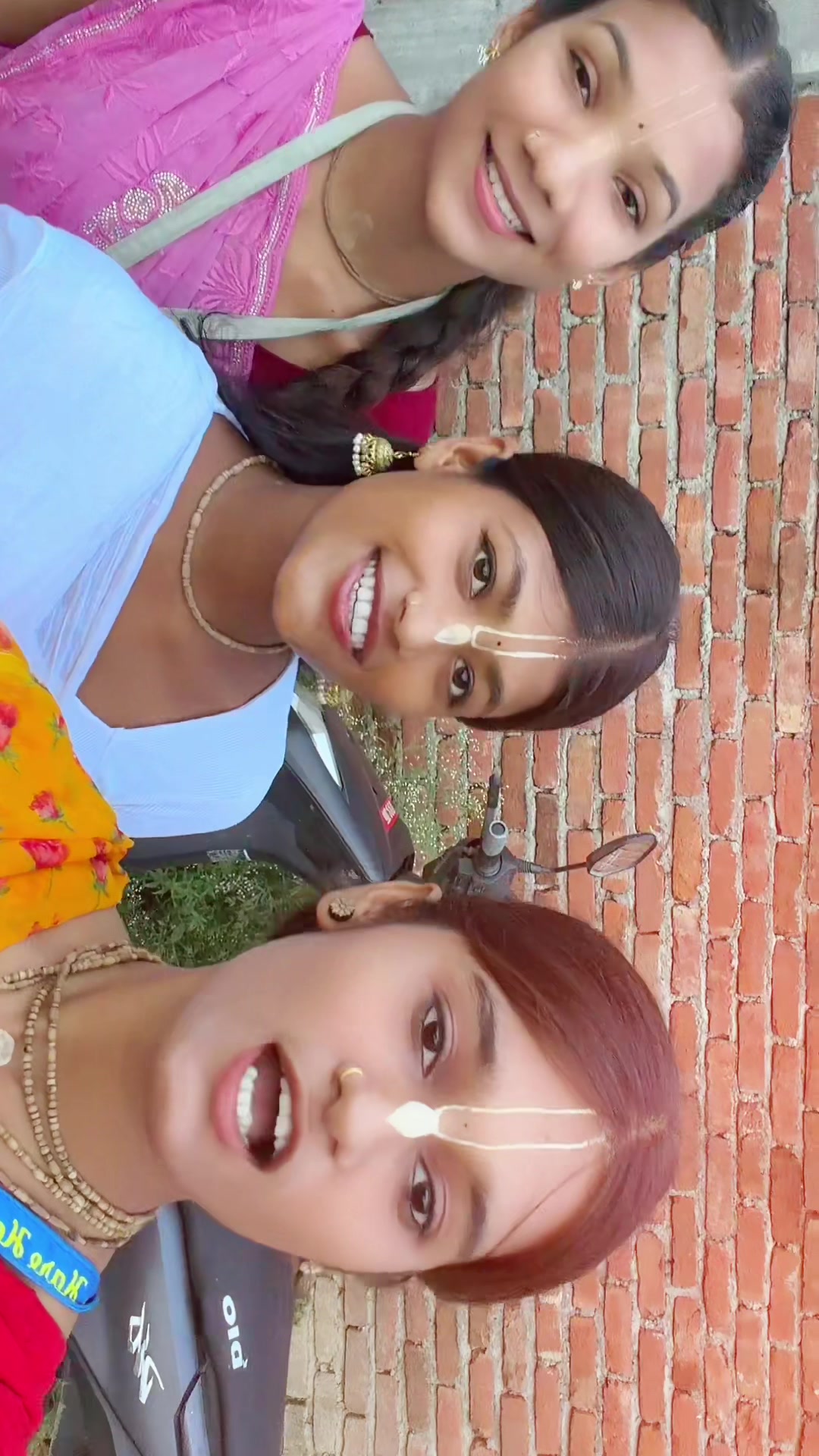 @QuEeeN oF Krishna💫🦚♥️