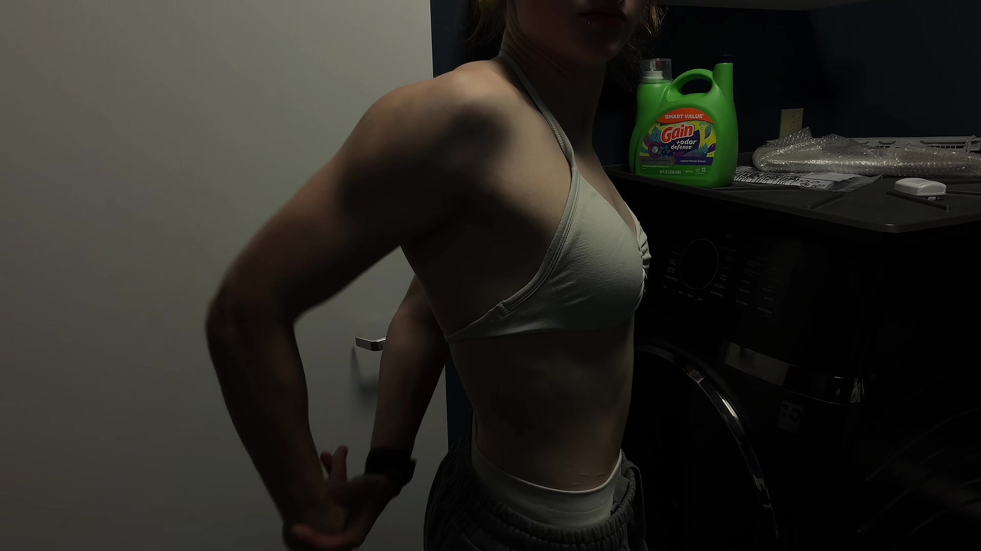 @veronika