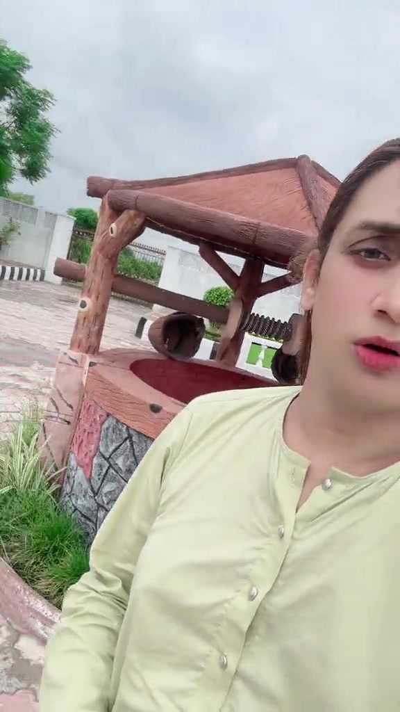 @Kami_Bulbul
