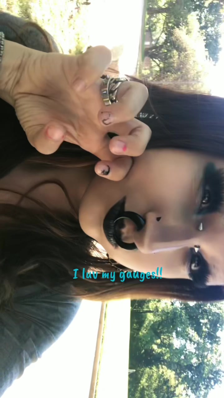 @🖤🧟&zwj;♀️ &bull;Angelzzz&bull; 🧟&zwj;♀️🖤