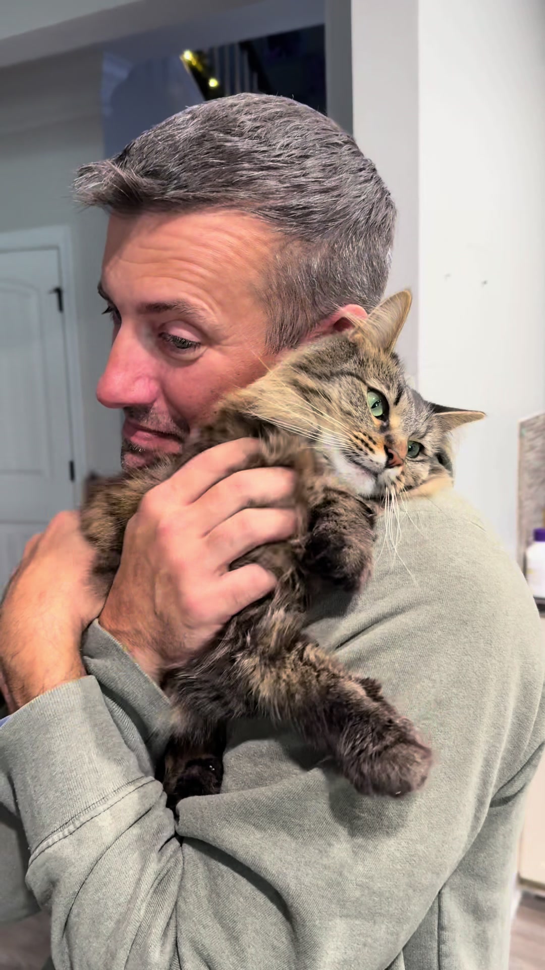 @RoxySnowballCatDrama