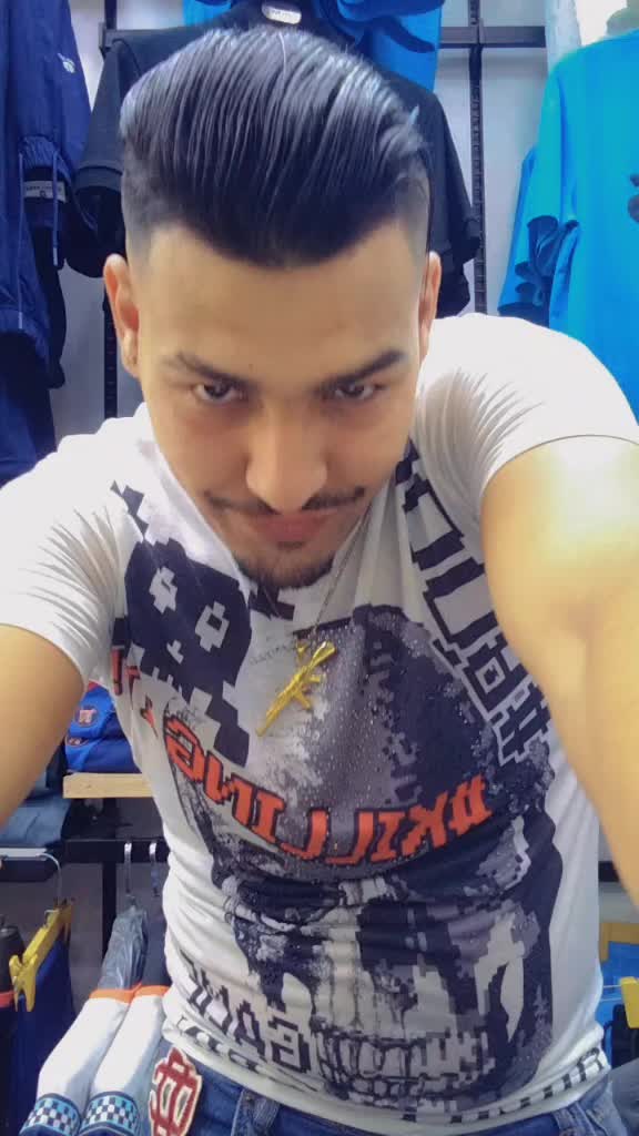 @Bahi N&iuml;gr&otilde; 🥊