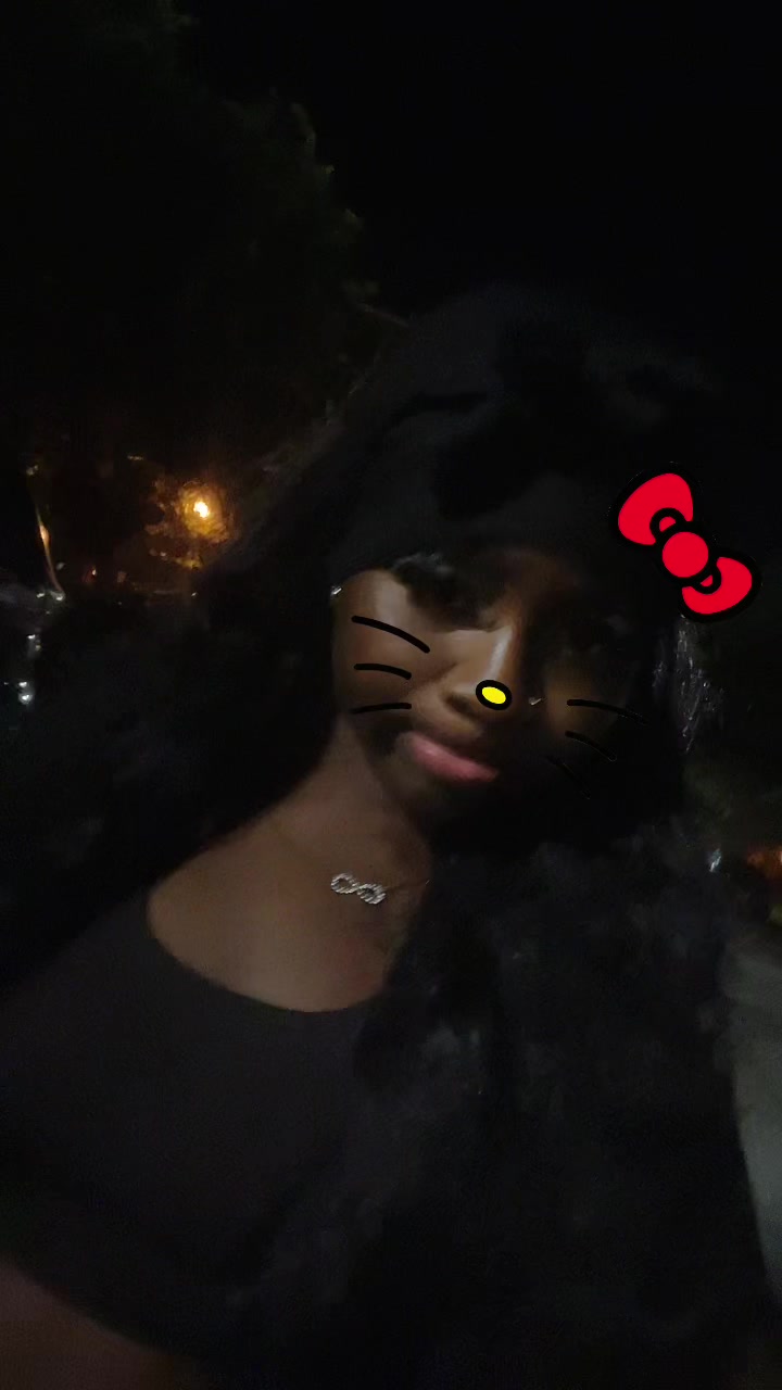 @Prettygurlr_rose