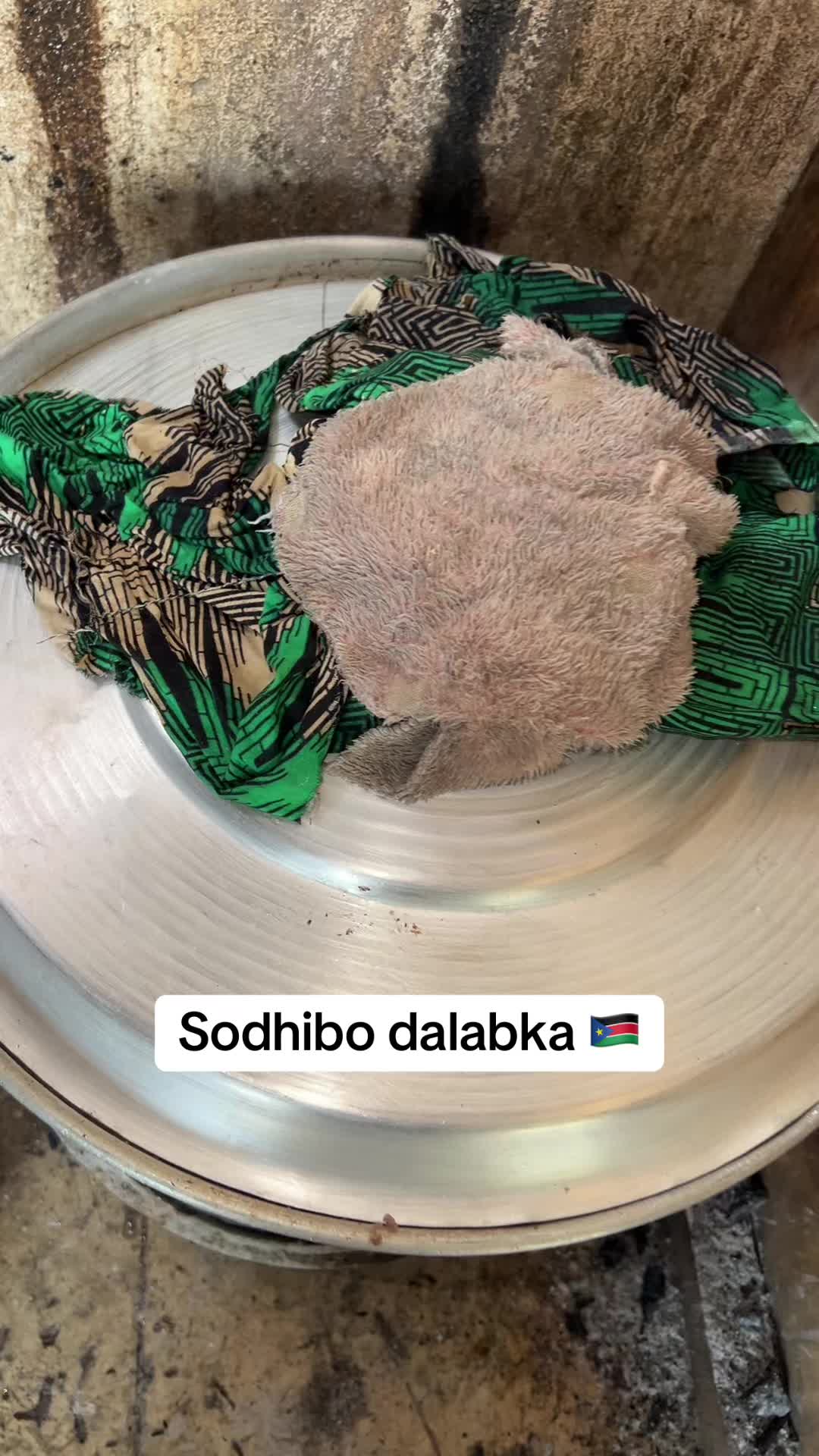 @queen_salmahaji1