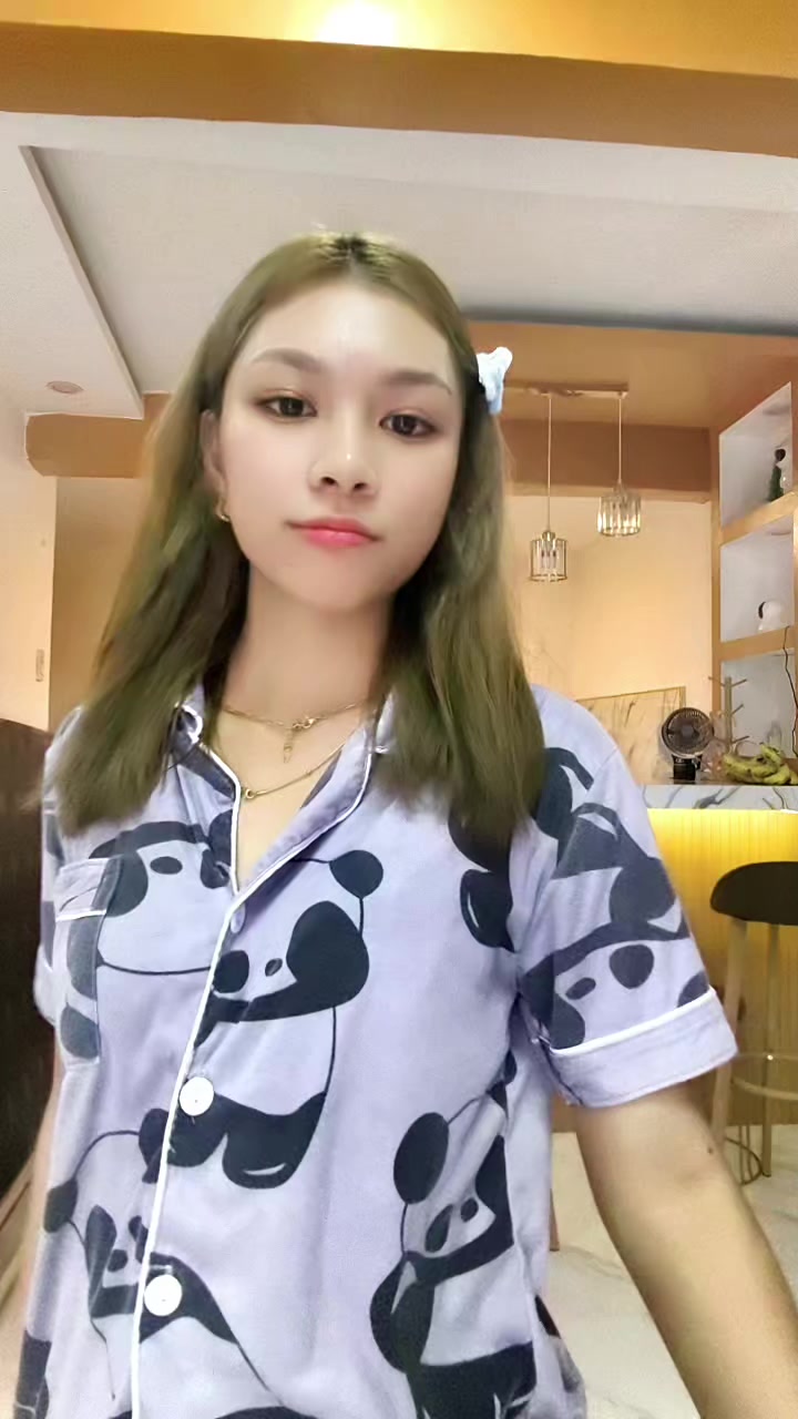 @🎧𝐃𝐉&bull;𝐁𝐄𝐋𝐋