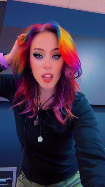 @thatrainbow_girl🌈✨🧿