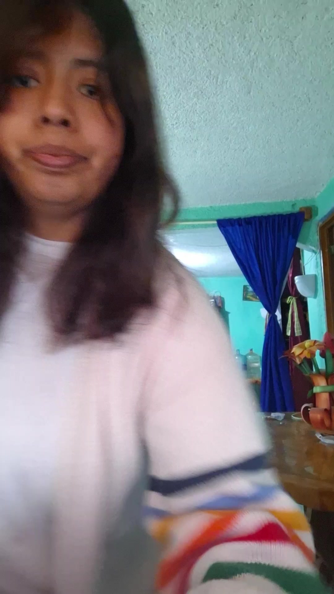 @_gabriela_lopez