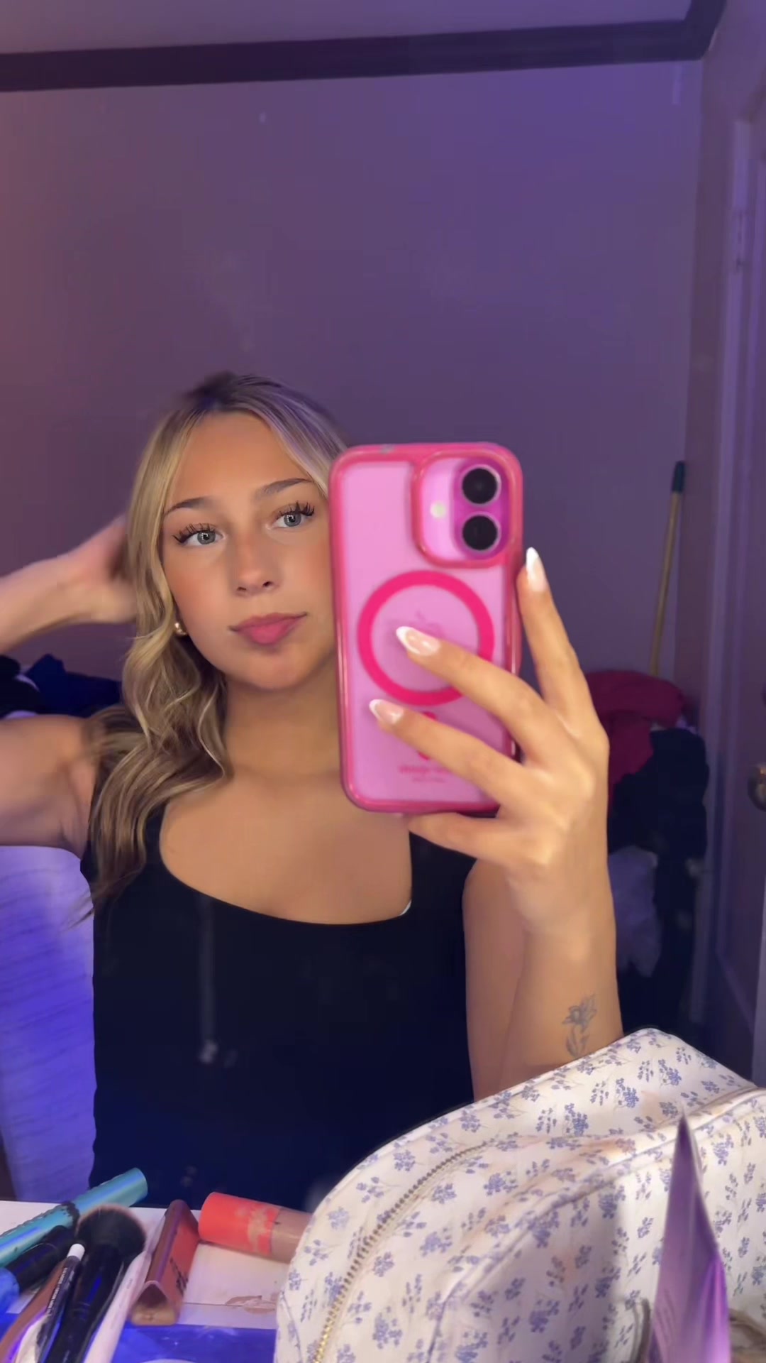 @Luna