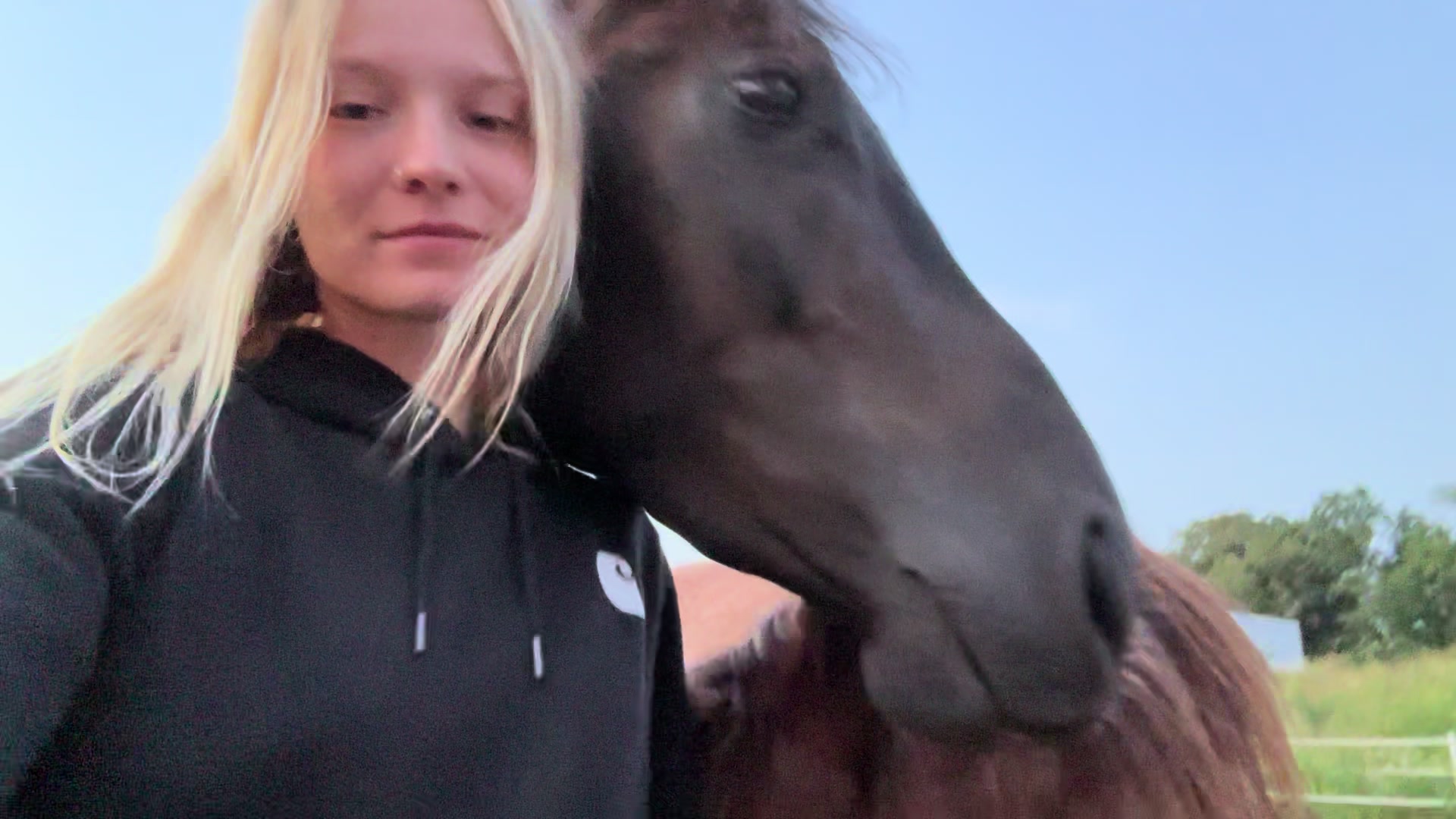 @Arrienne🤠