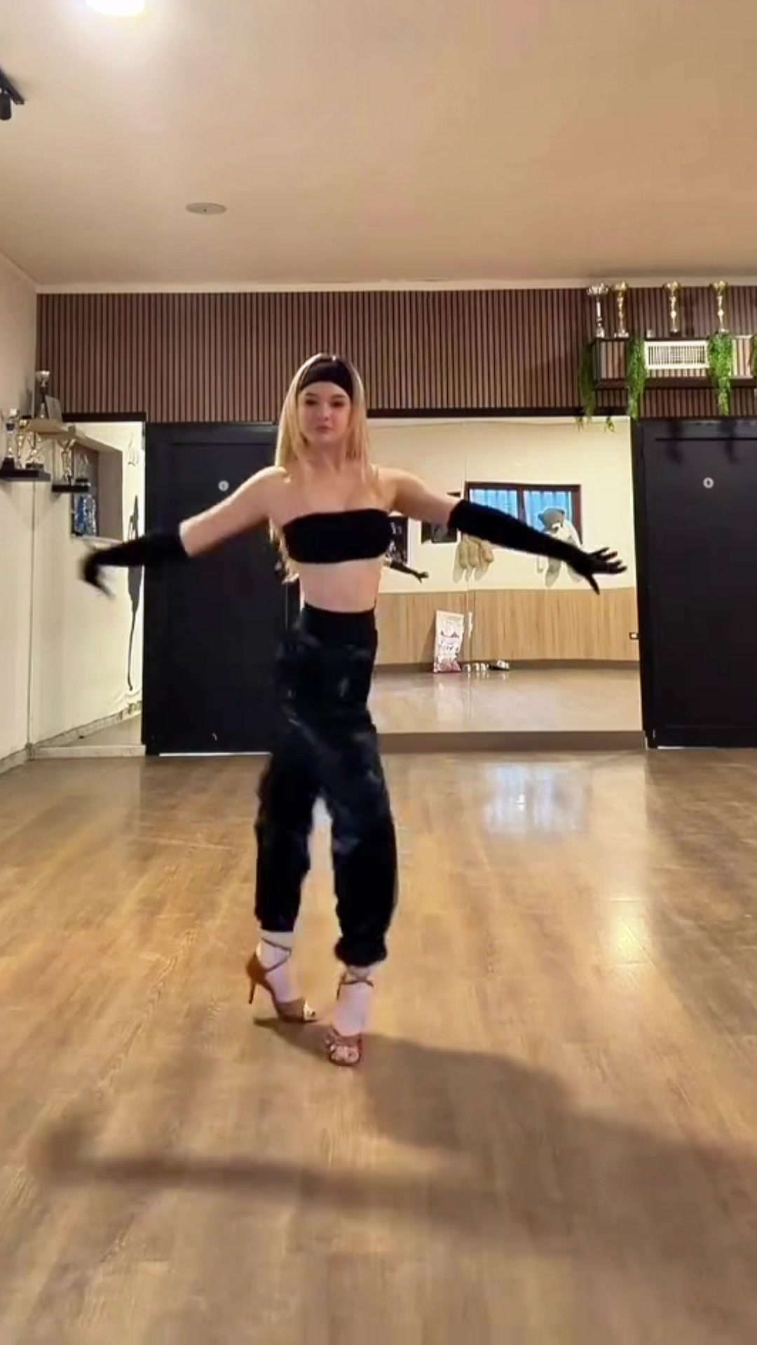 @ZYMdancestyle