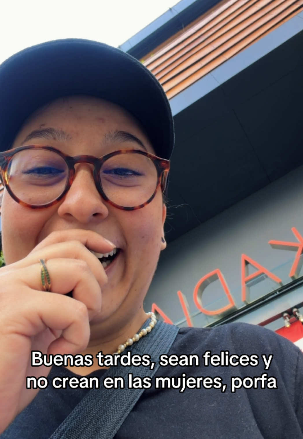 @Lupe🤙🏽