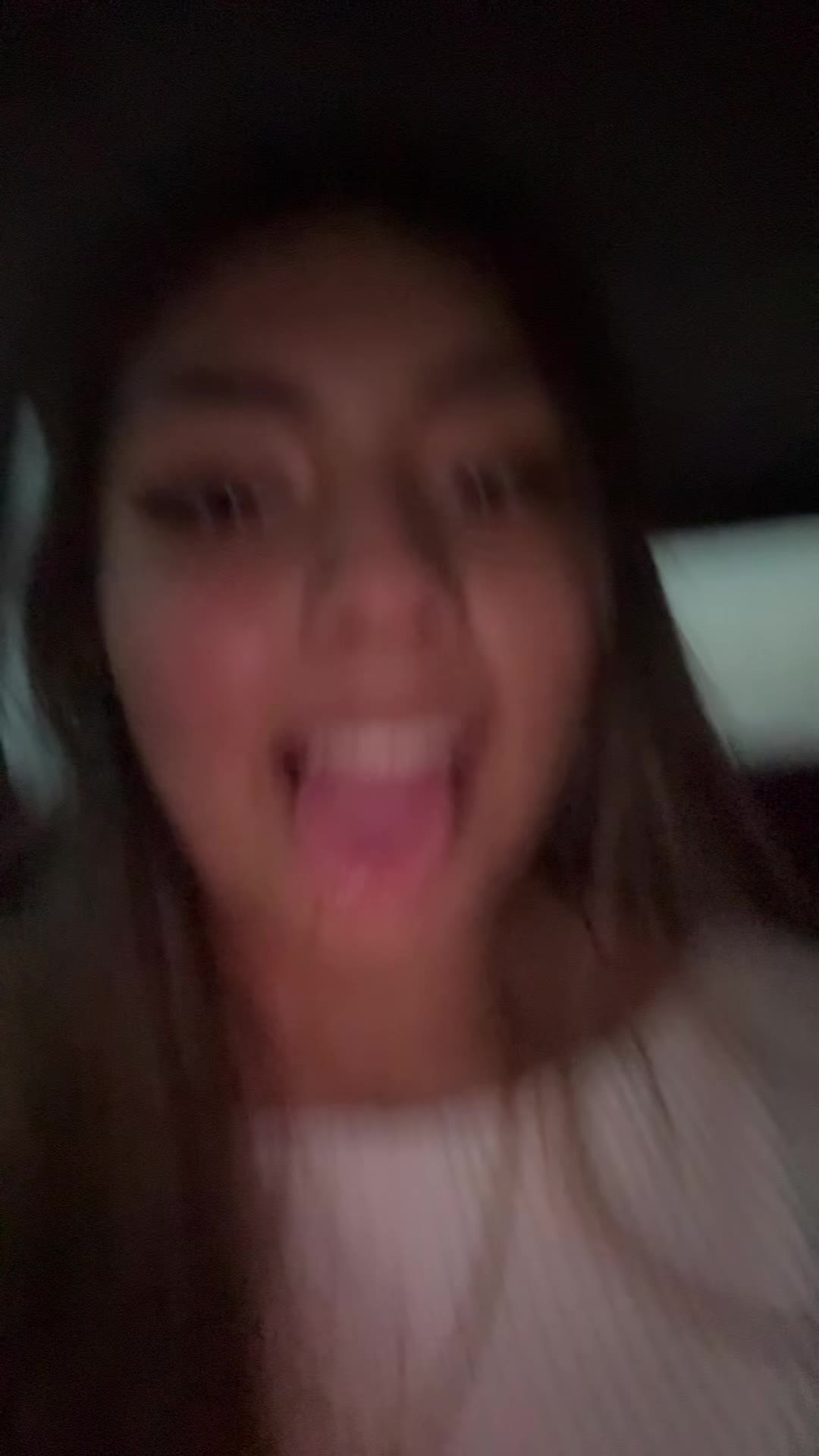 @alesekrett