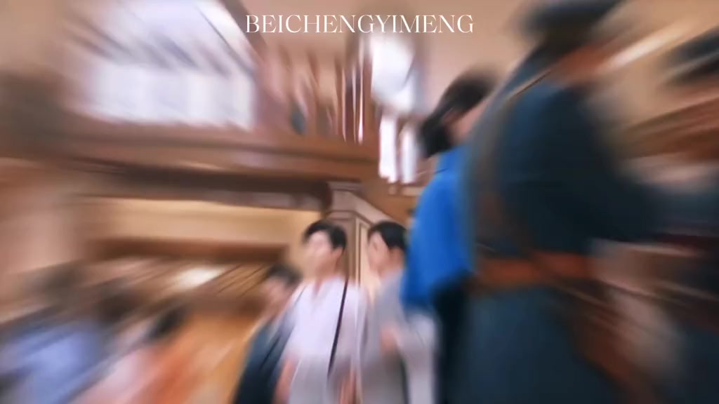 @草稿纸上的你_雾与都 Duchauda_Phouyenhoa