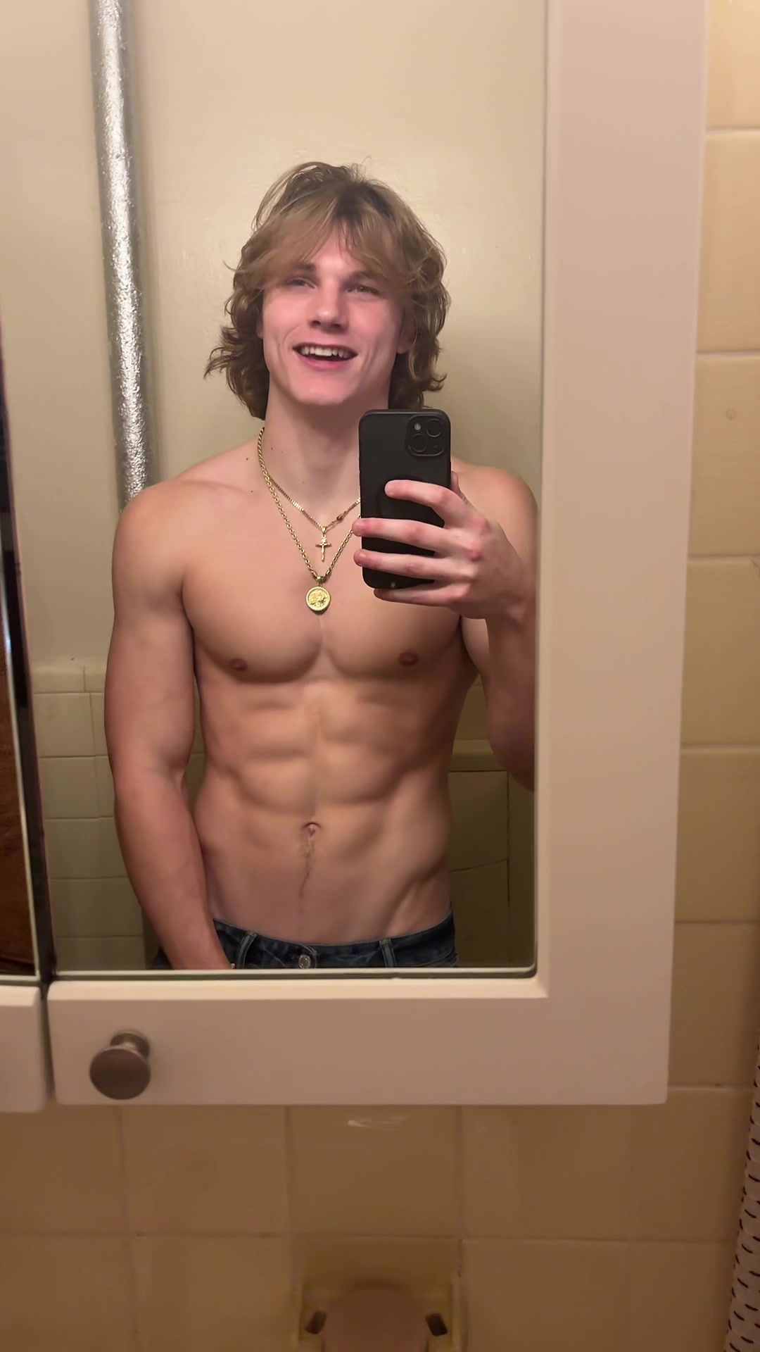 @anthvnyfoster