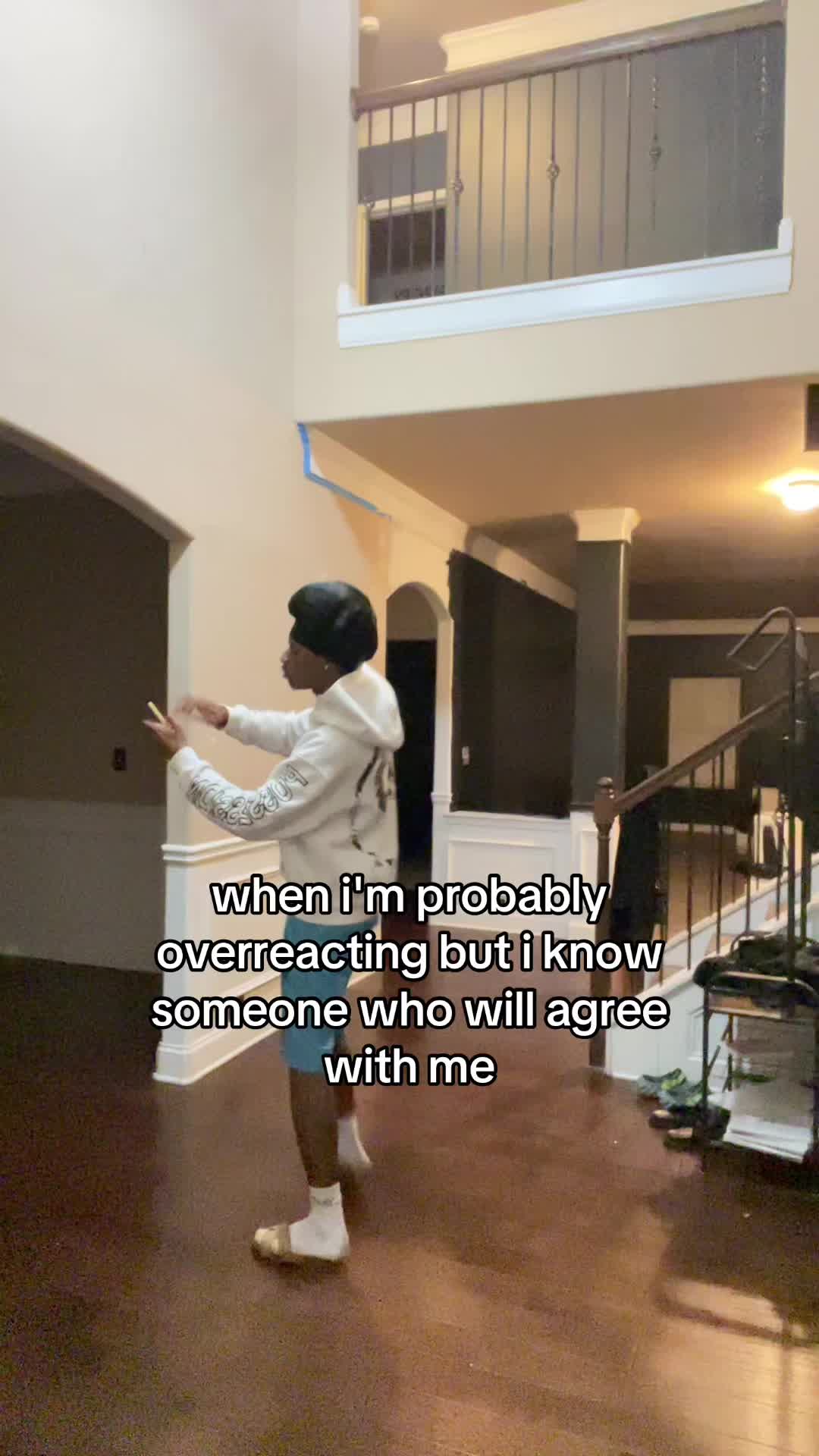 @⃟