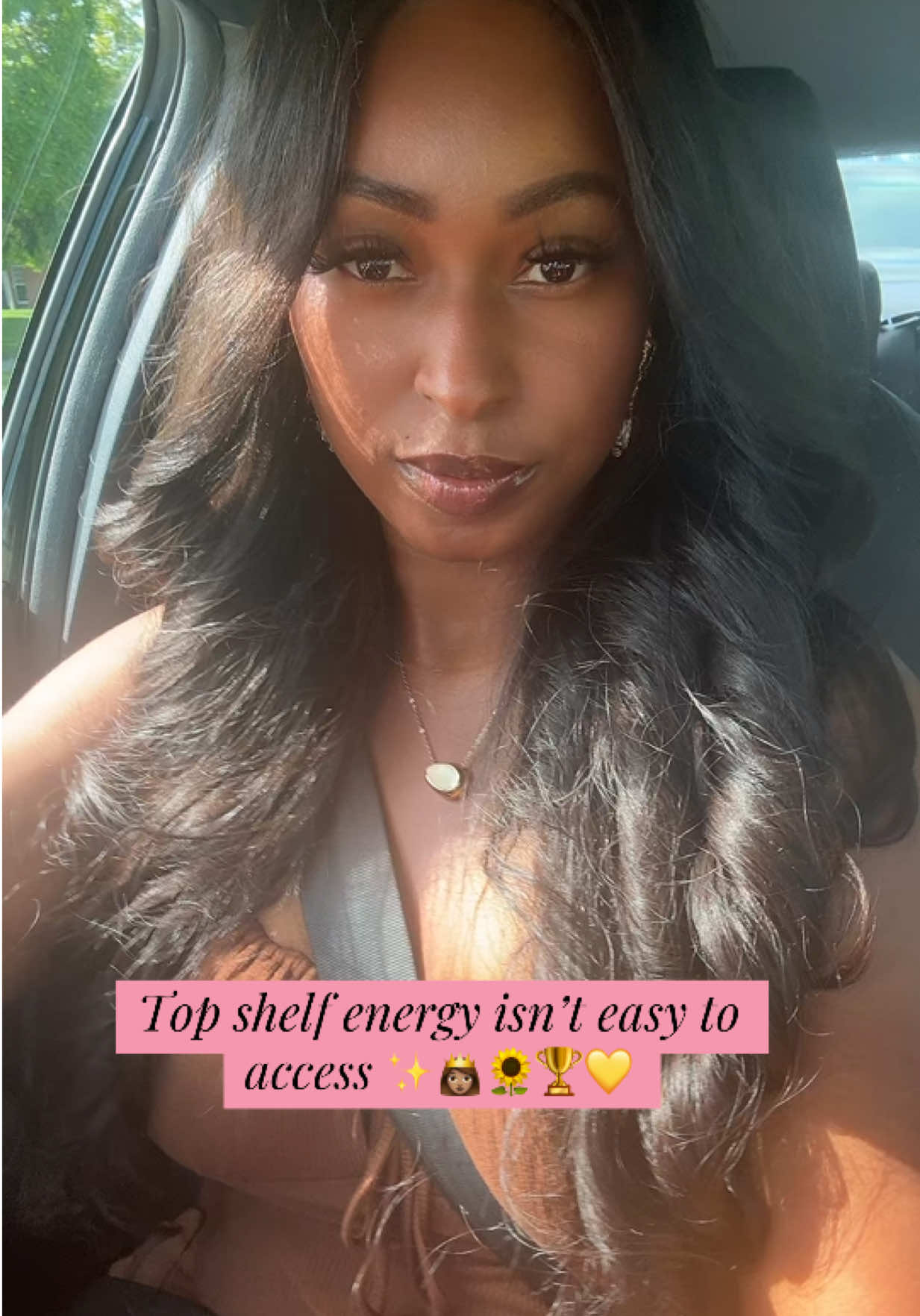 @Nichelle | The Self Love Guide
