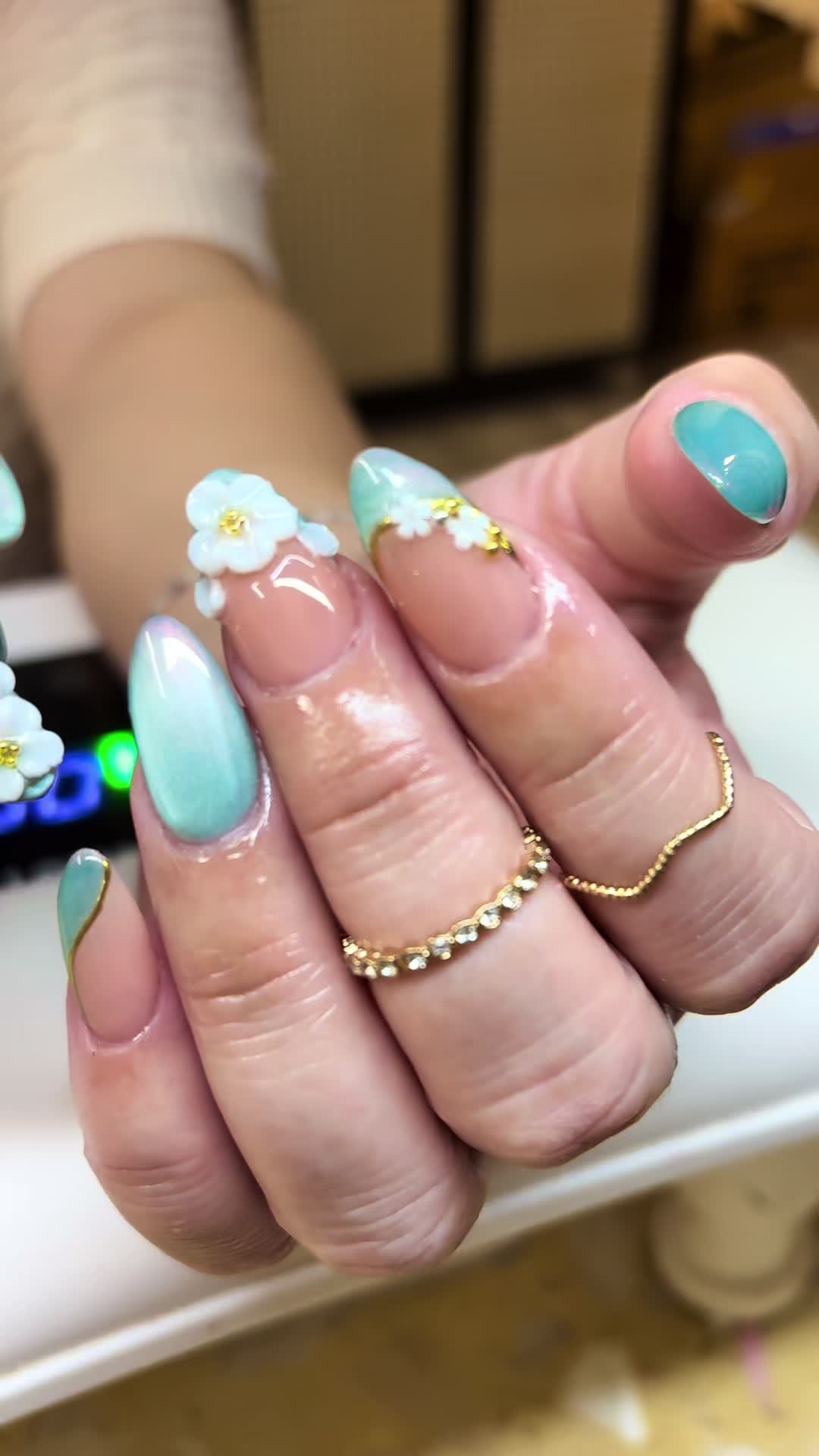 @NailsbyMc