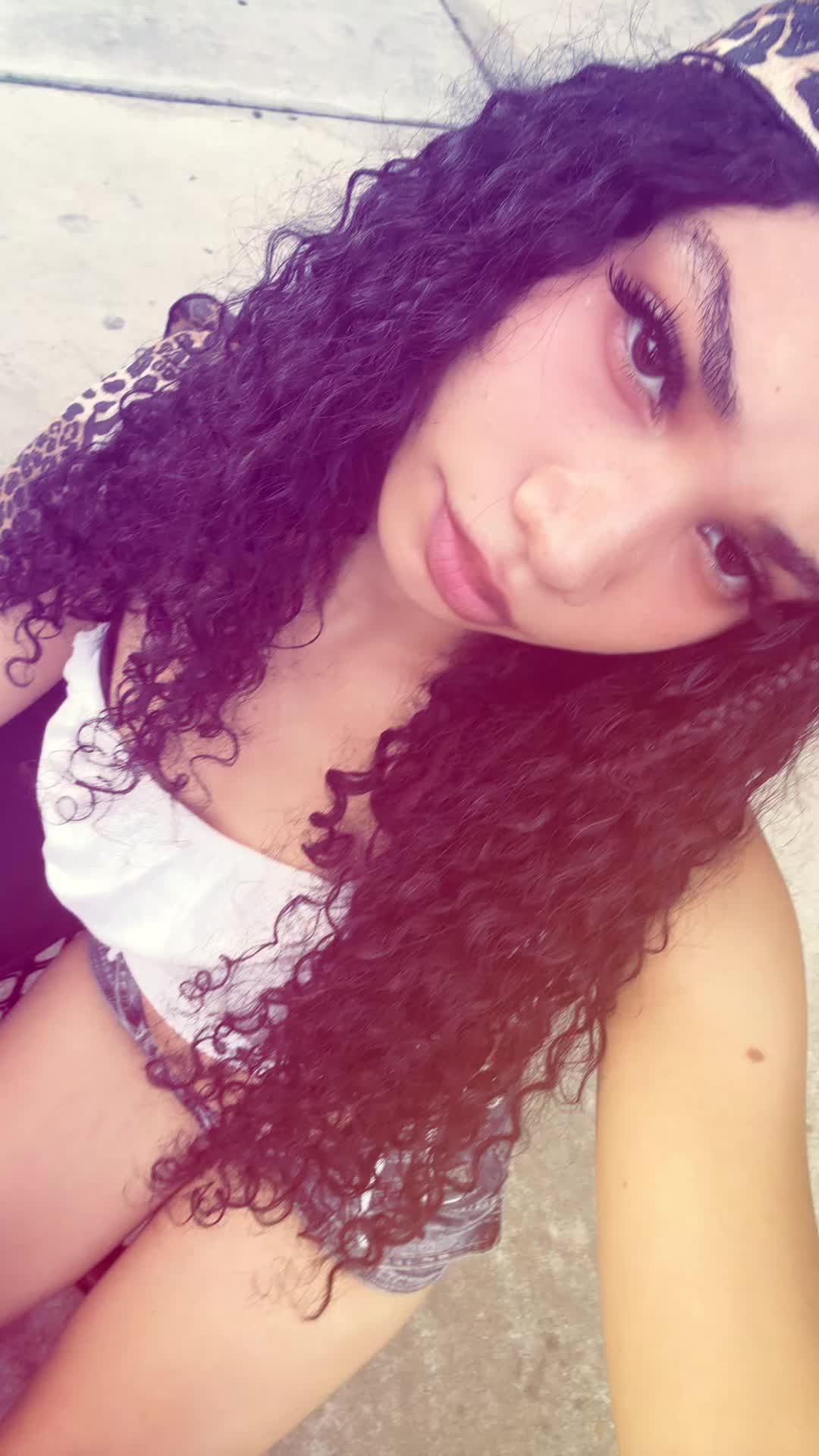 @Valencia🌺