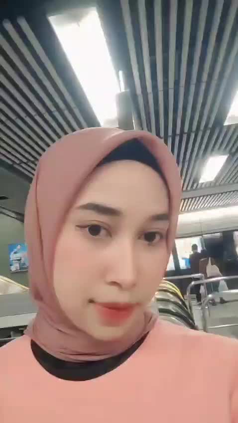 @Arizka amelia🤎