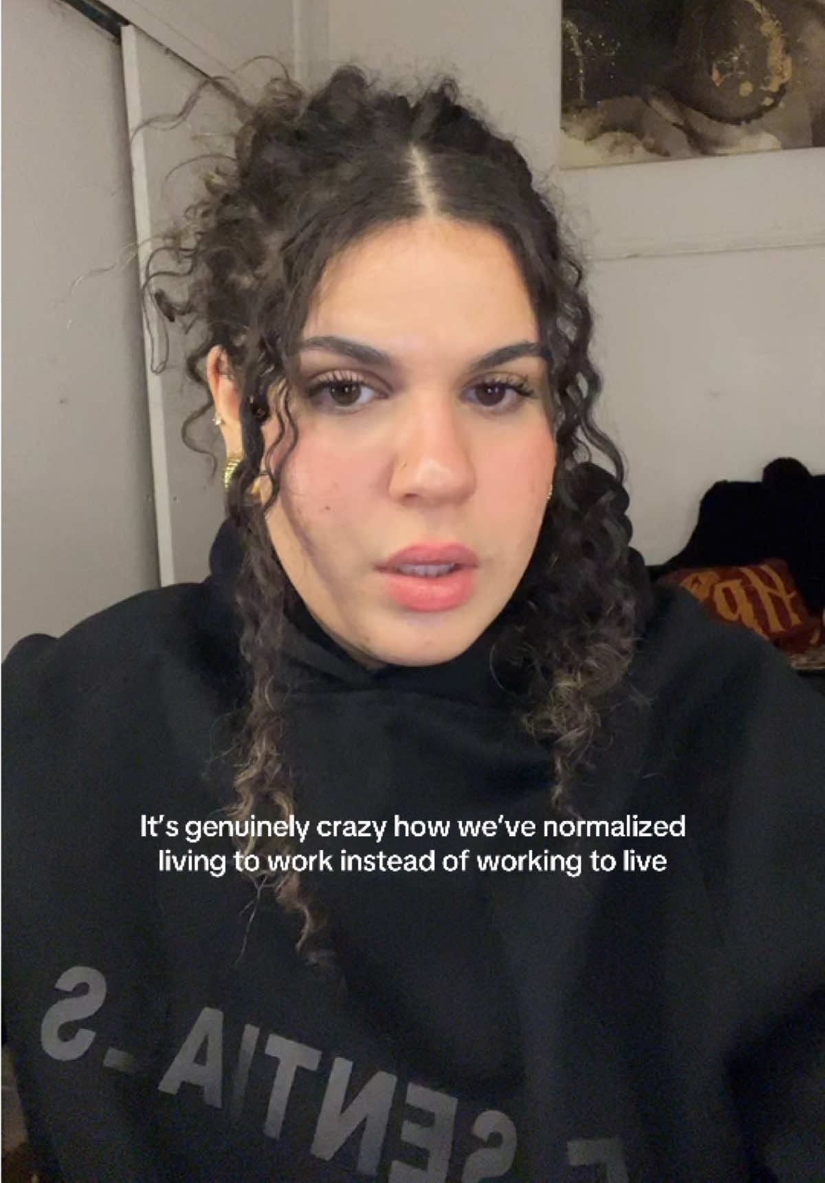 @realtalkwithamira