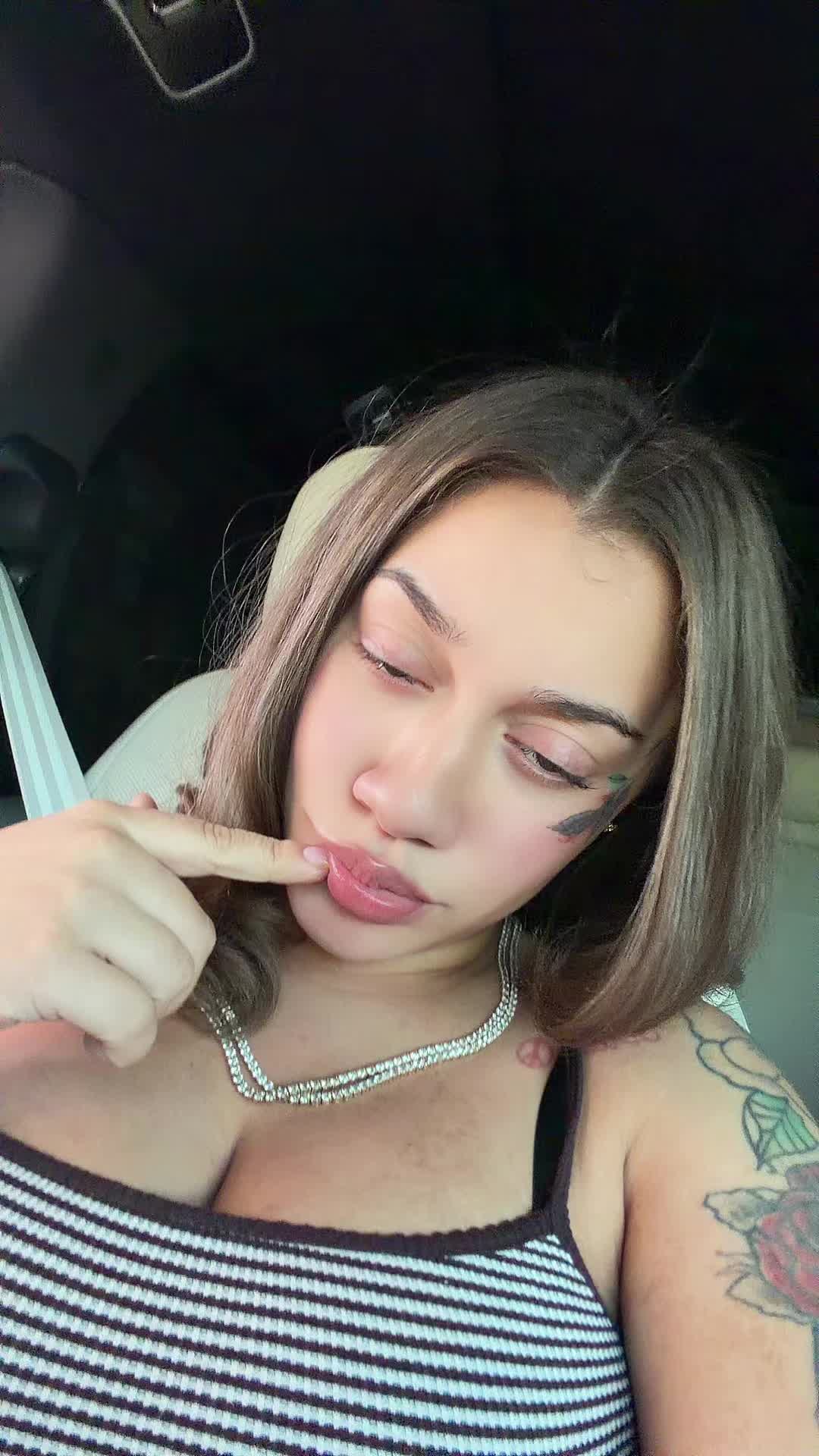 @Iamnevaehakira