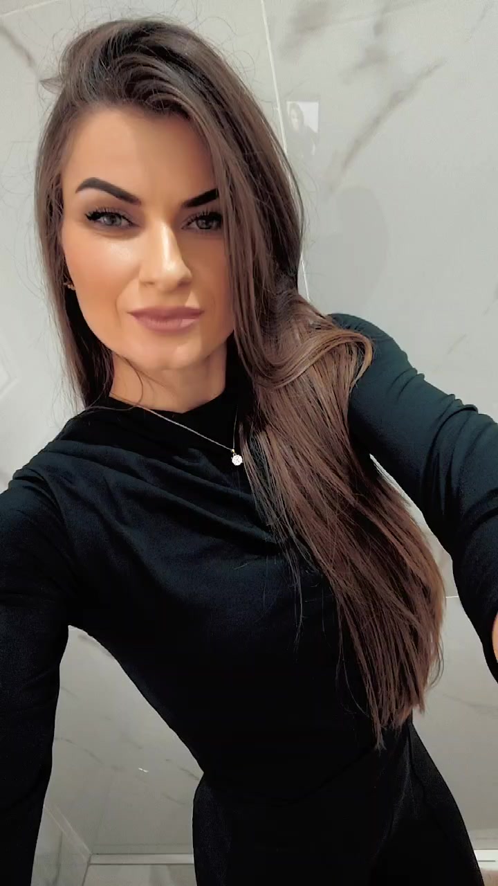 @victoriaandronic14