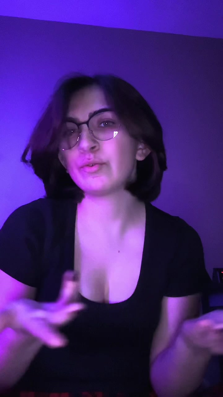 @Alexis