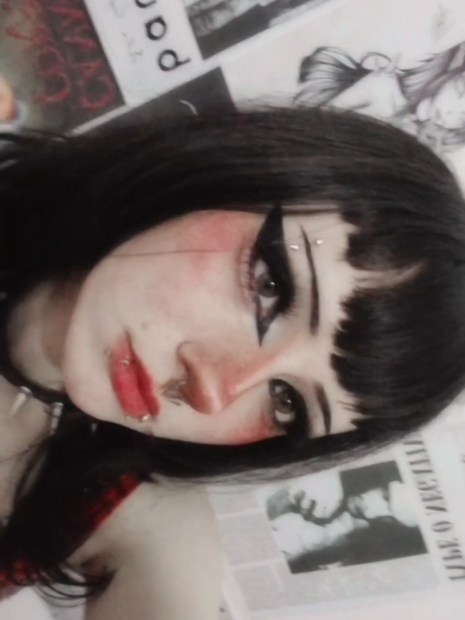 @𝙻𝔦𝔳 ࣪.☣︎
