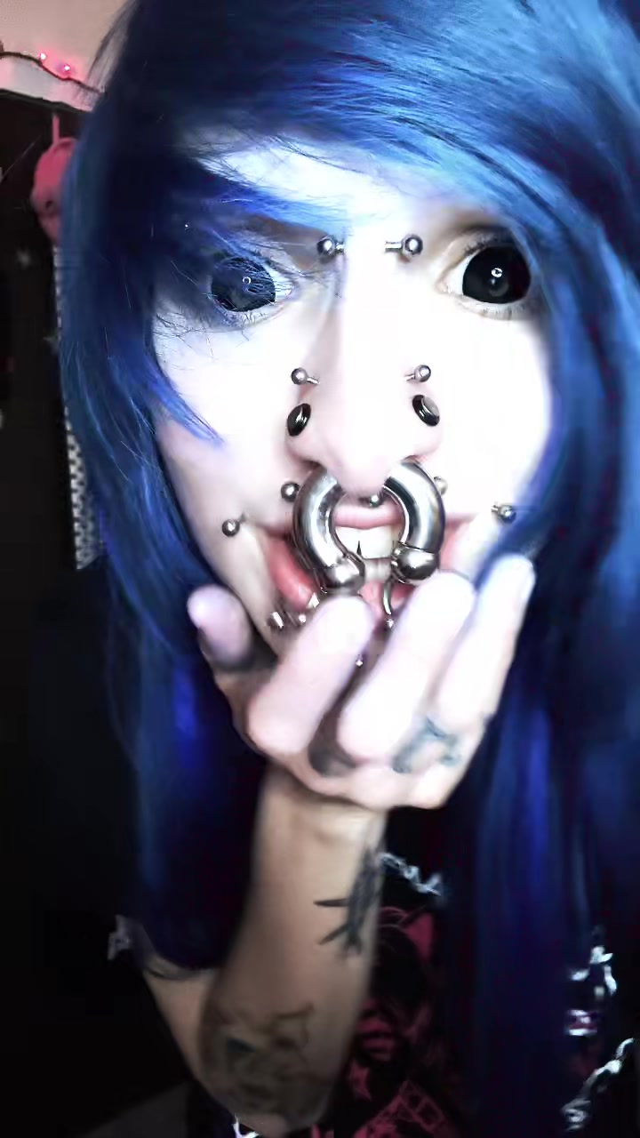 @🕷ᕼᗩᑎᑎᗩᕼ🕷