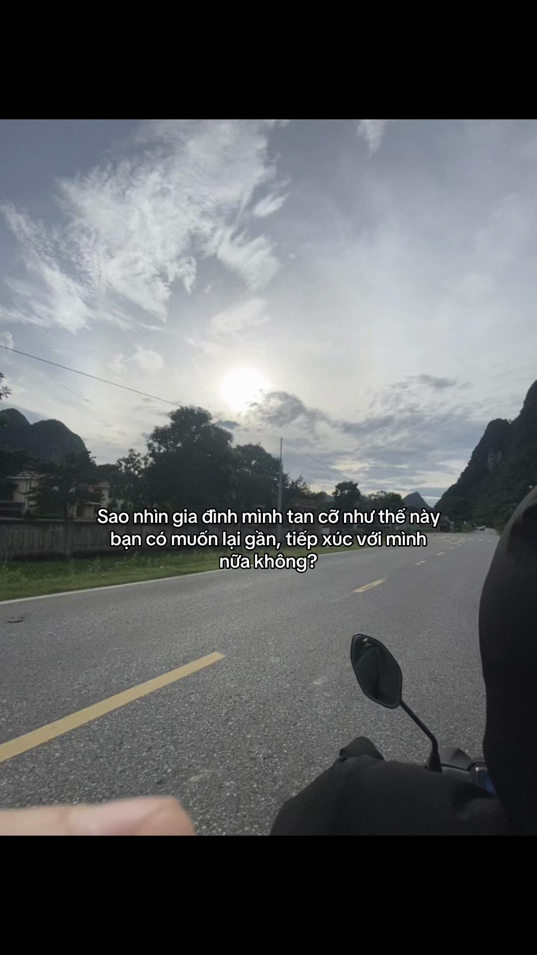 @Ở đ&acirc;y c&oacute; tổn thương!