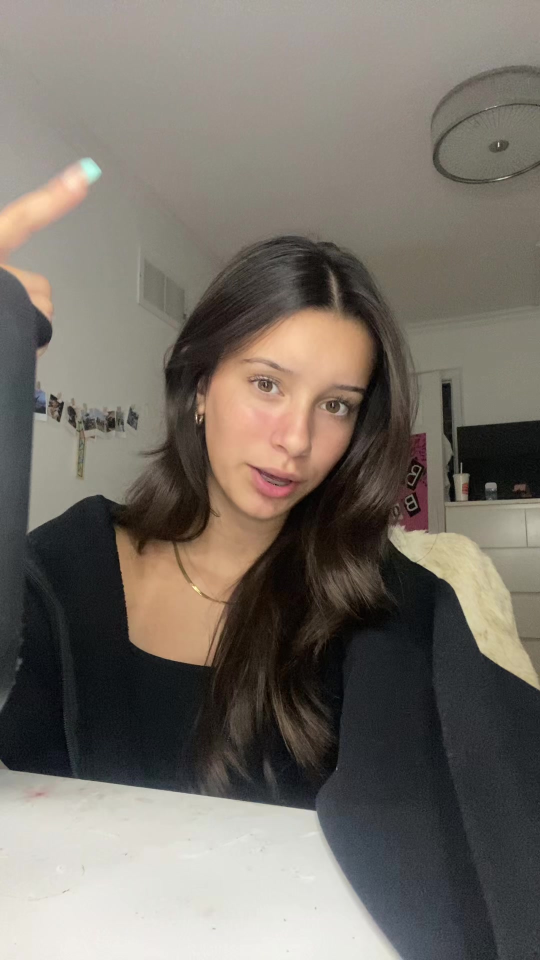 @n i c o l e