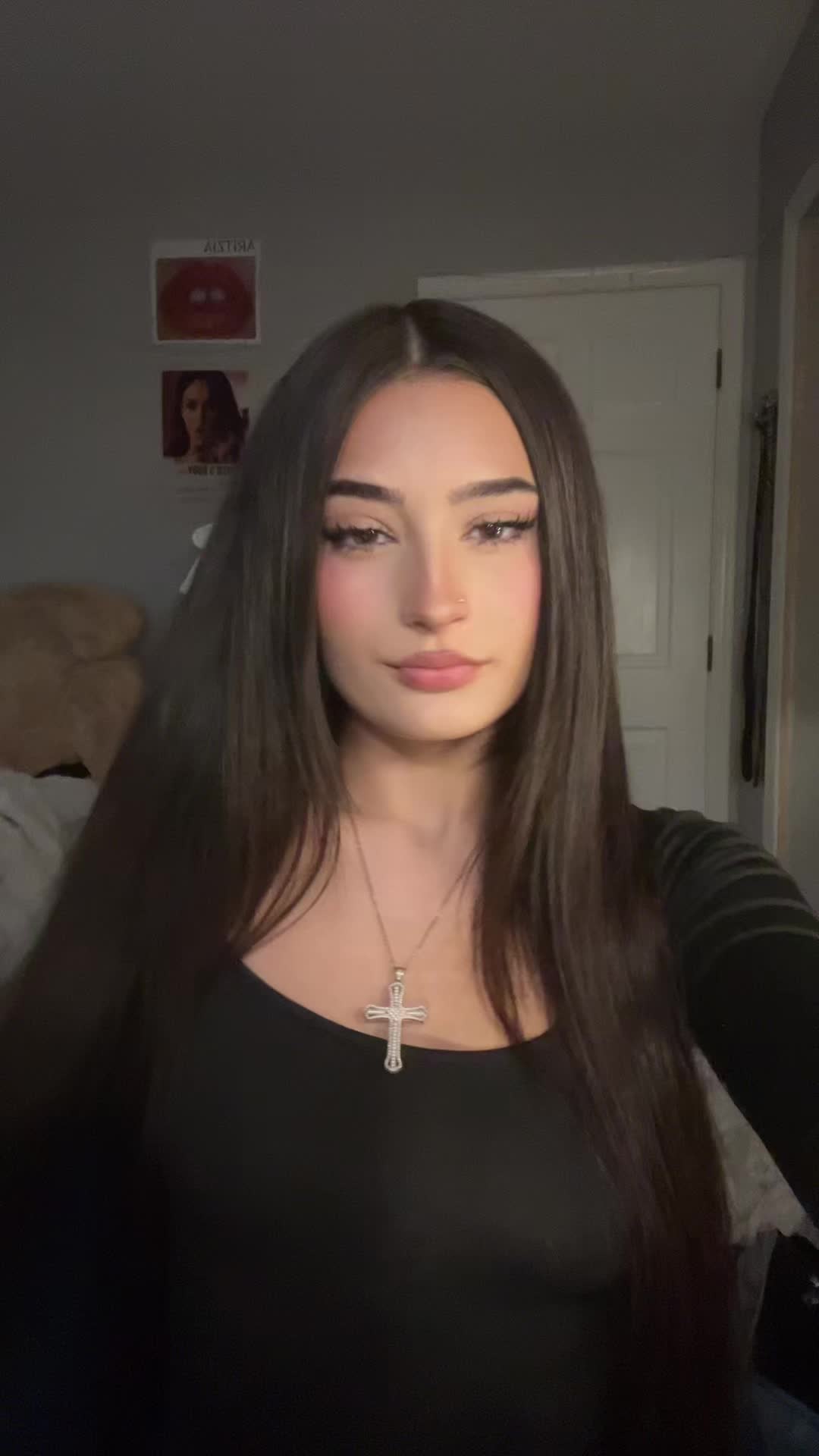 @nikou