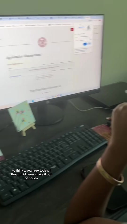 @priyanka⁷