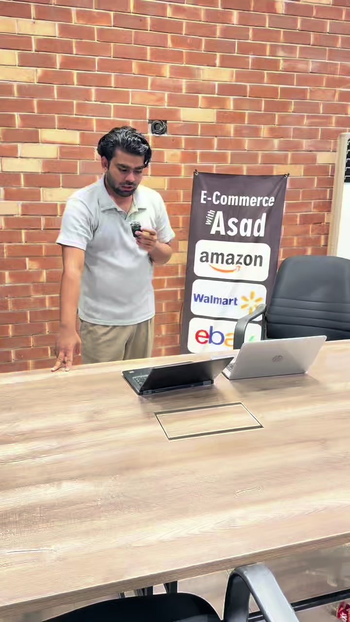 @ecom_with_asadlakha