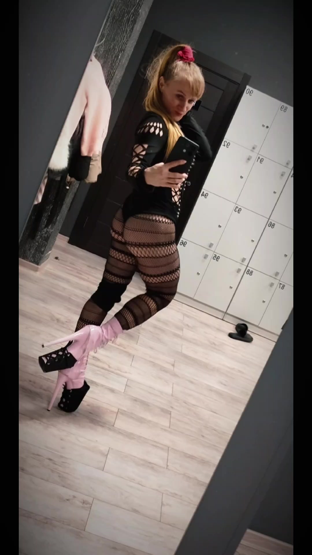 @Julia 22.09
