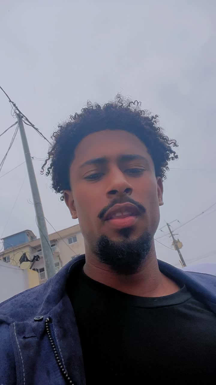 @Billy🇬🇦 😊✌