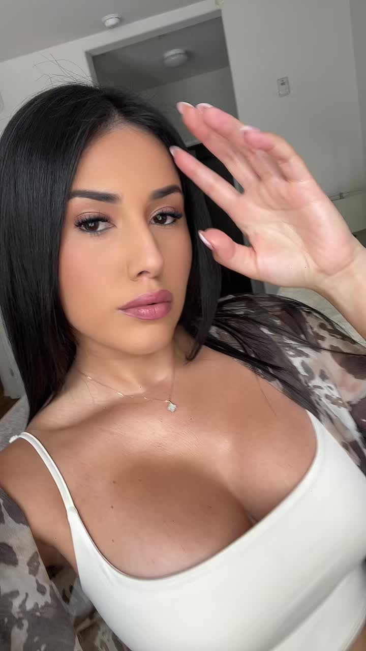 @Melanie Galindo