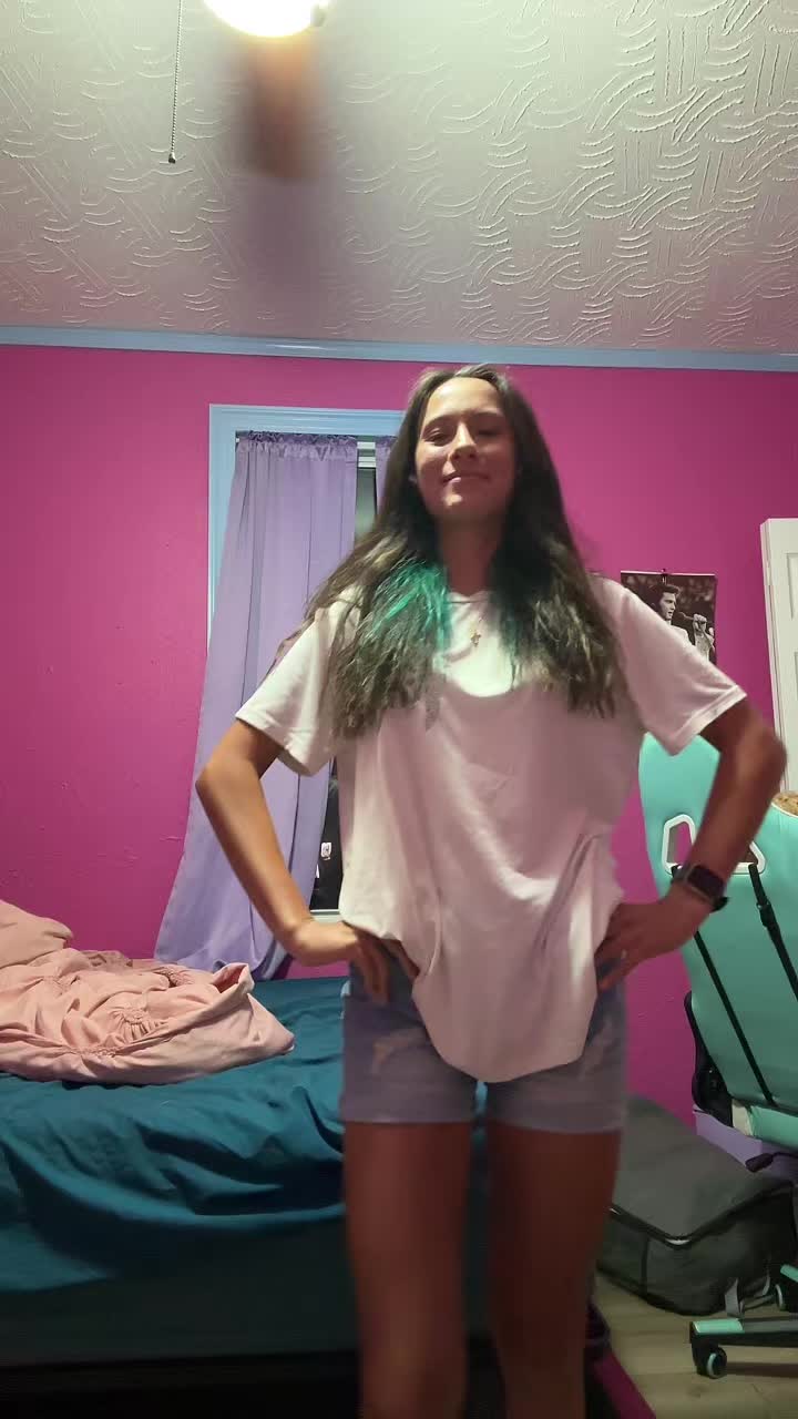@YourFavvLeala_15