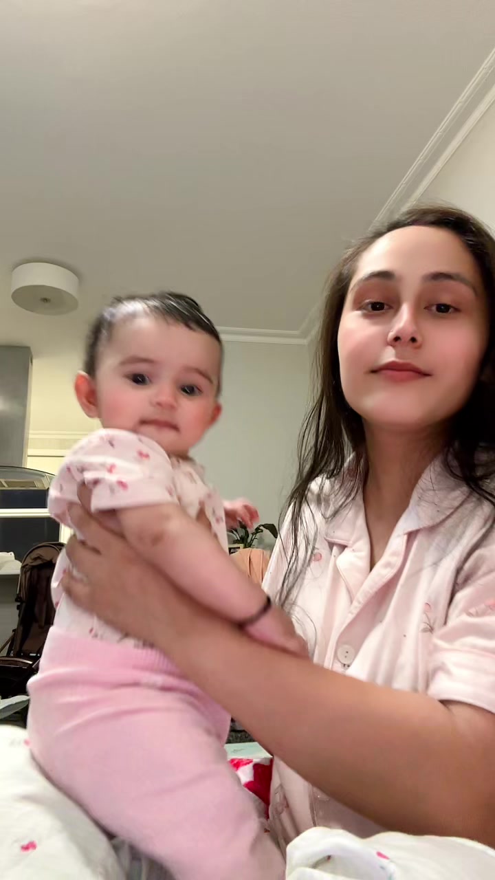 @ANushka💫🦋