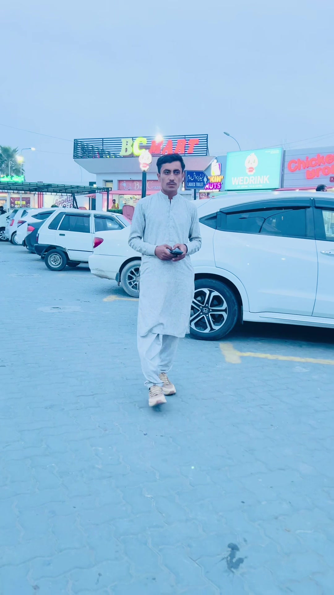 @Muhammad Luqman🥰