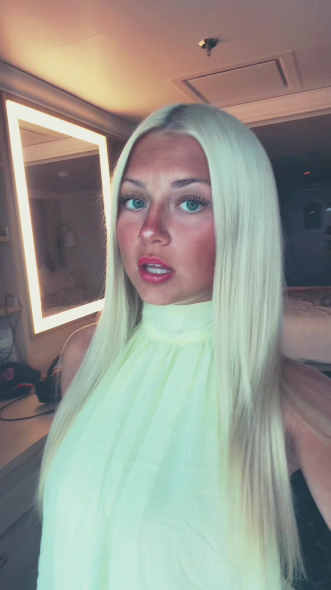 @𝐋𝐄𝐗𝐈𝐄 𝐏𝐄𝐑𝐑𝐘