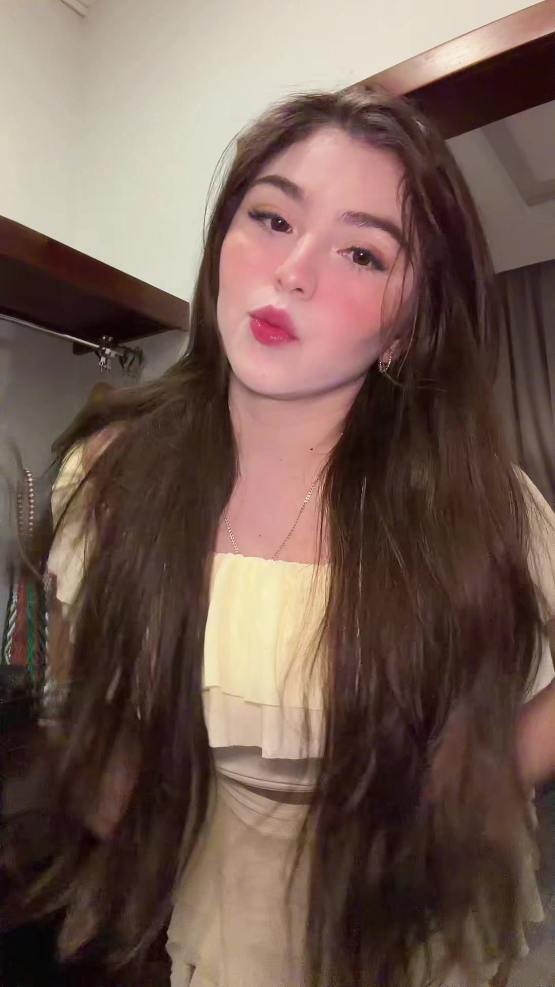 @ISABELLA🧚🏻