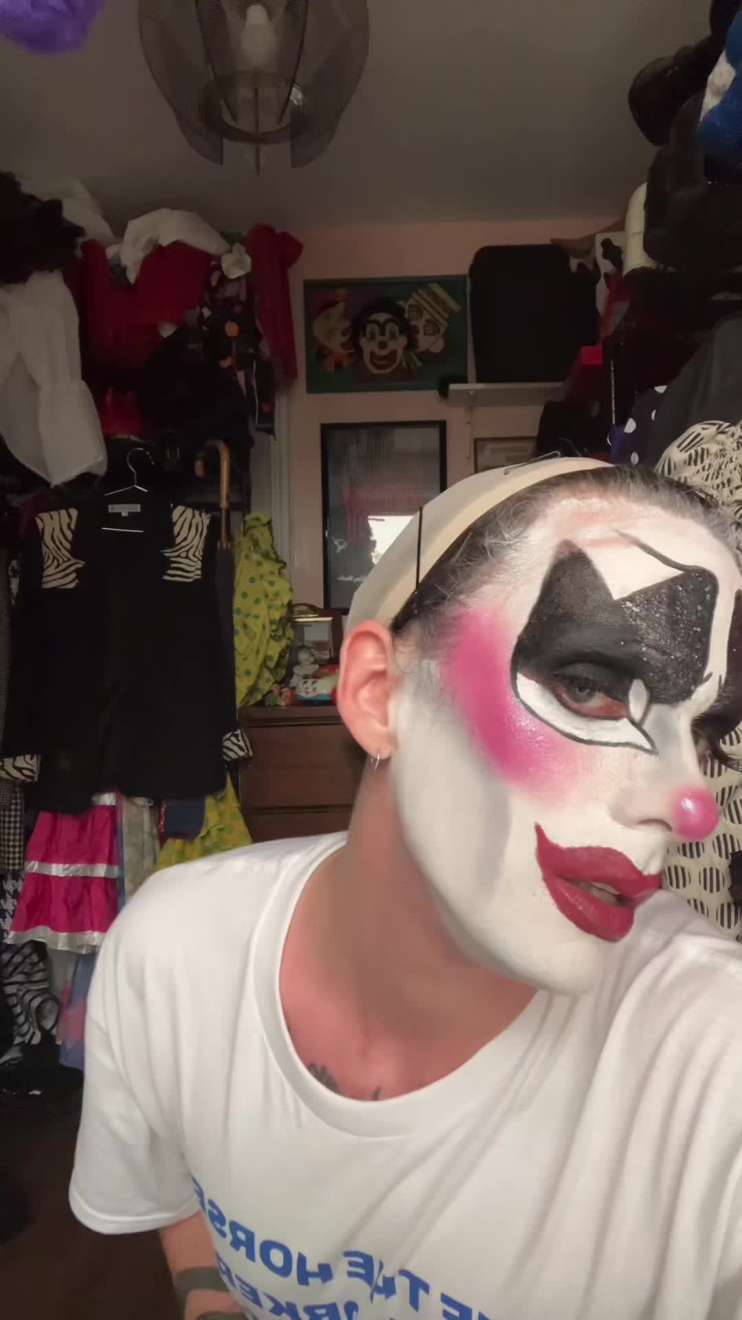 @Tillie the Clown
