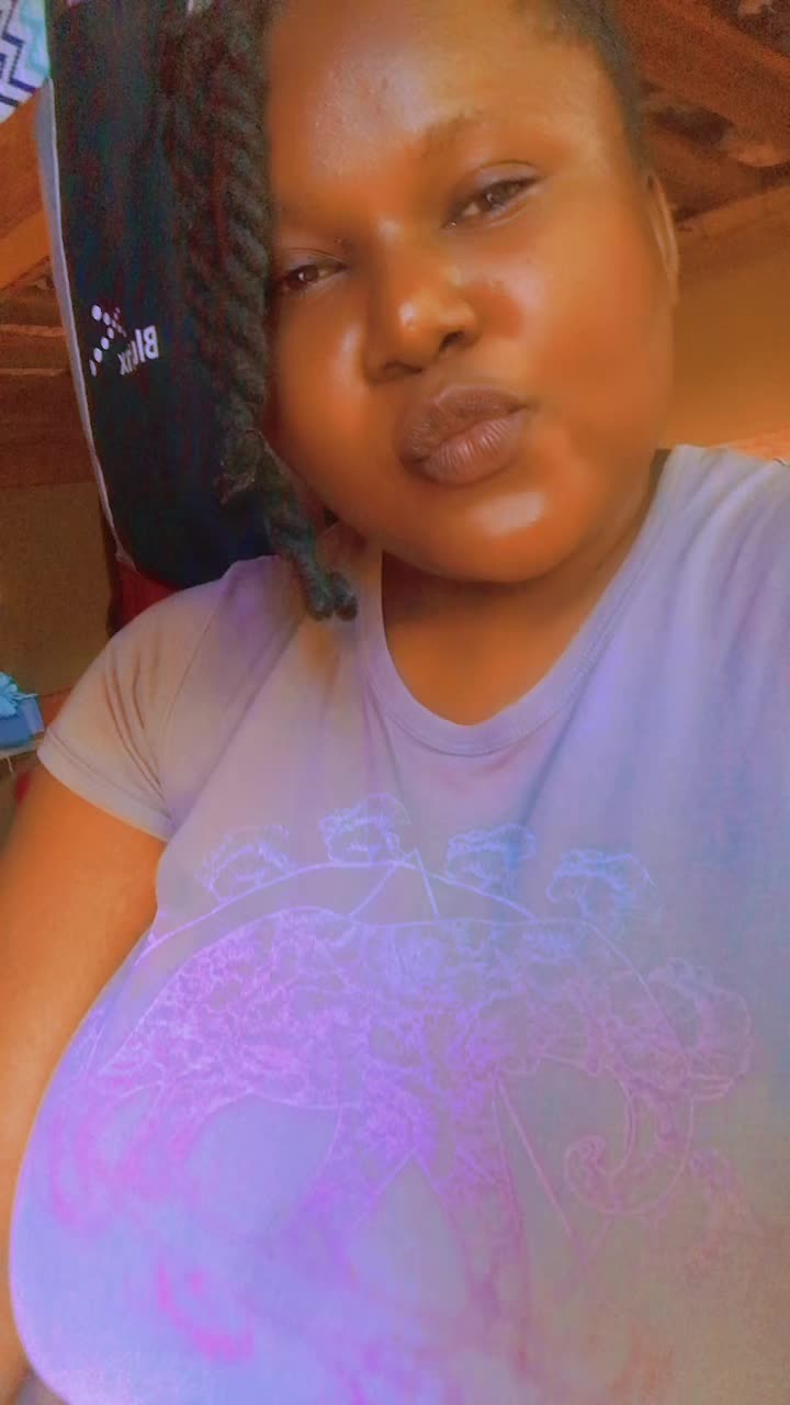 @Shasha🦋💫