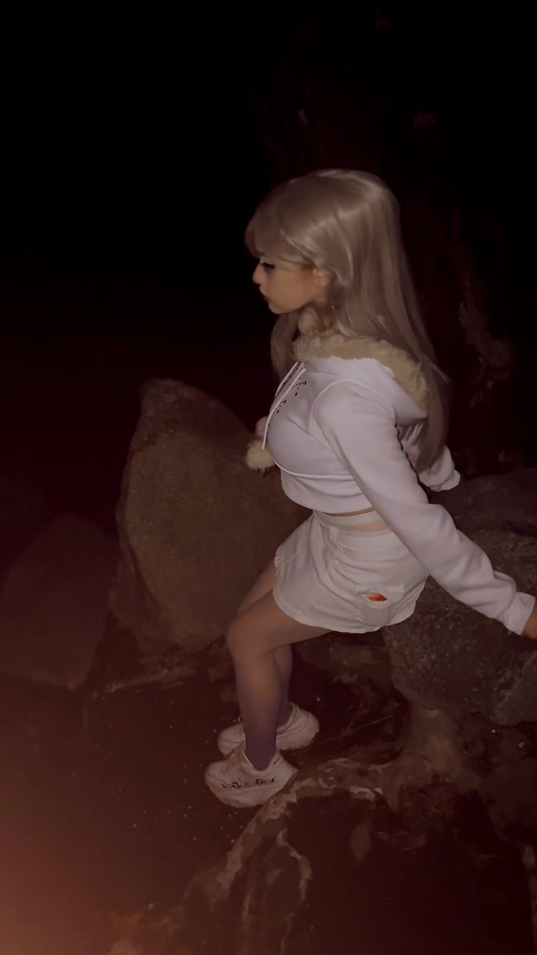 @V🛸