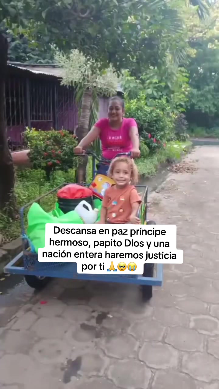 @Luzma1802