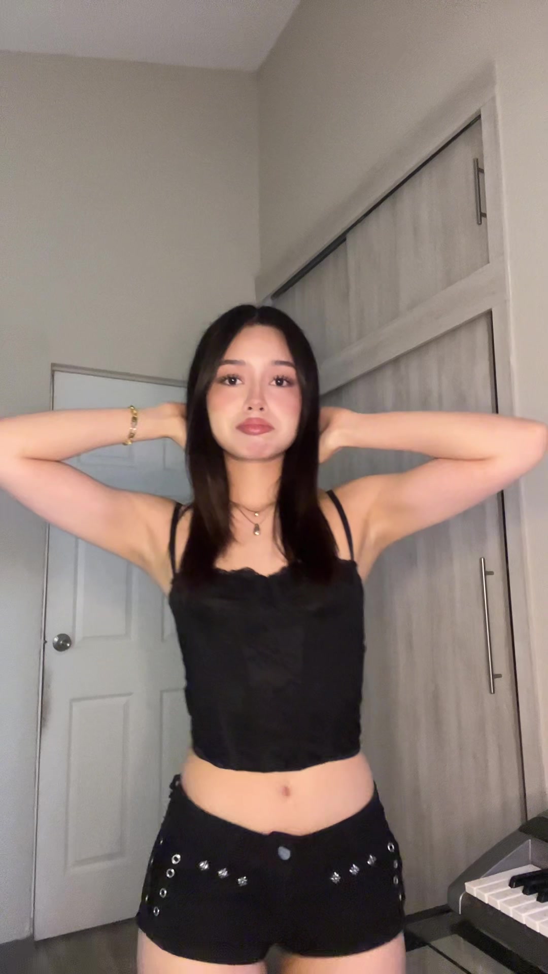 @vom